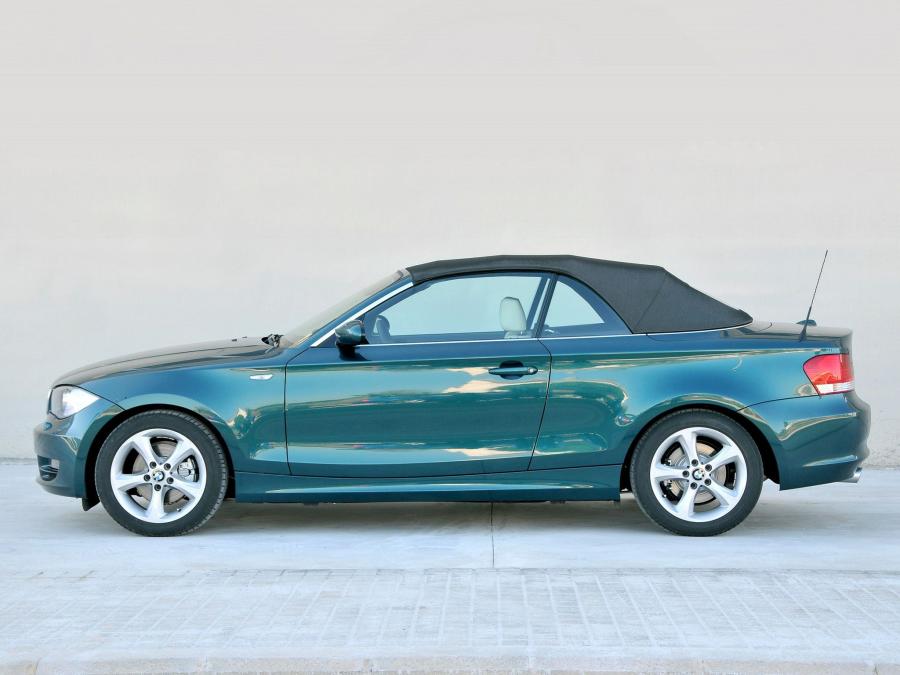  BMW 125i Convertible 2008 года  (фото 17 из 30)